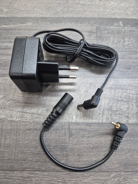 Lafayette Micro5 Verkkolaturi Adapterilla