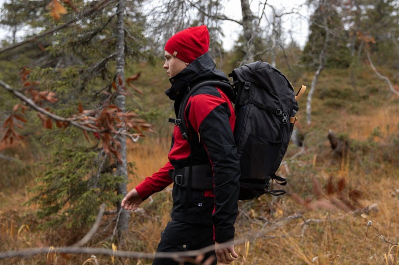 Anar Muorra Miesten Vaellustakki, Mustapunainen