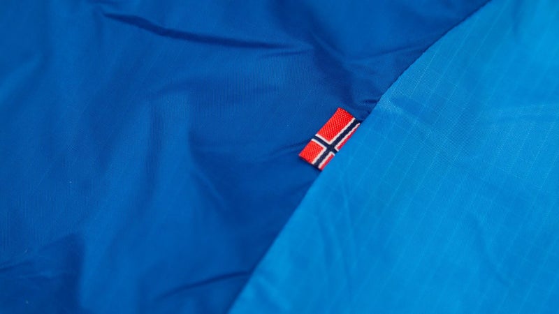 Non-Stop Dogwear Ly Koiran Makuupussi_07