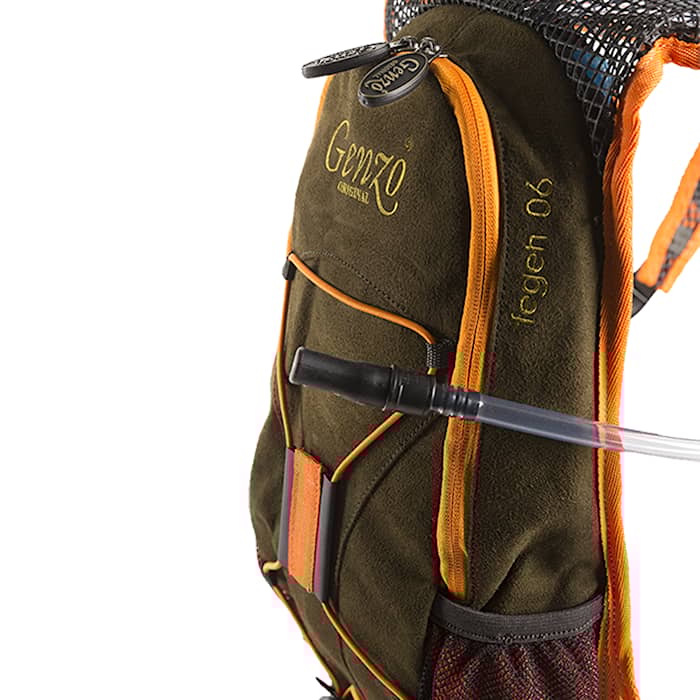 Genzo Koiranohjaajan Reppu Fegen Nestes&auml;ili&ouml;ll&auml;