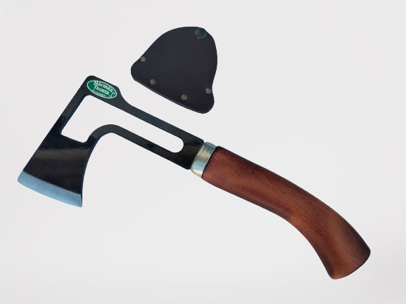 H&auml;rm&auml;n Taonta Retkikirves